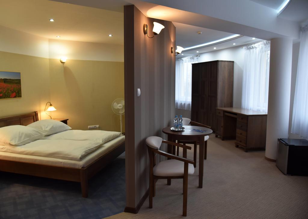 Kompleks Hotelowy Logos Augustów Chambre photo