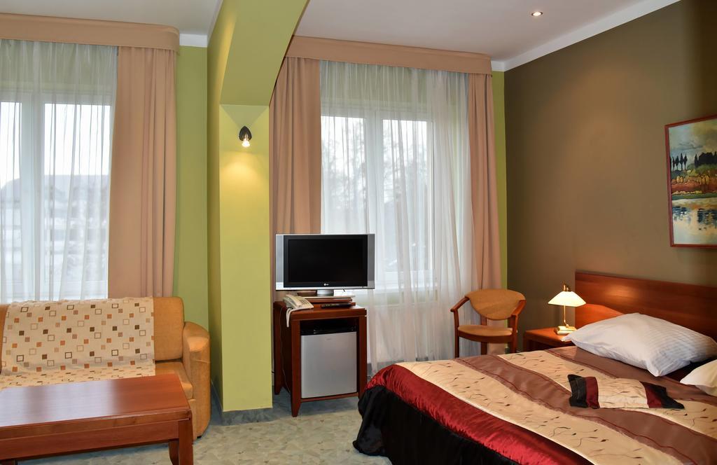 Kompleks Hotelowy Logos Augustów Chambre photo