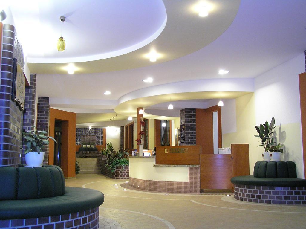 Kompleks Hotelowy Logos Augustów Extérieur photo