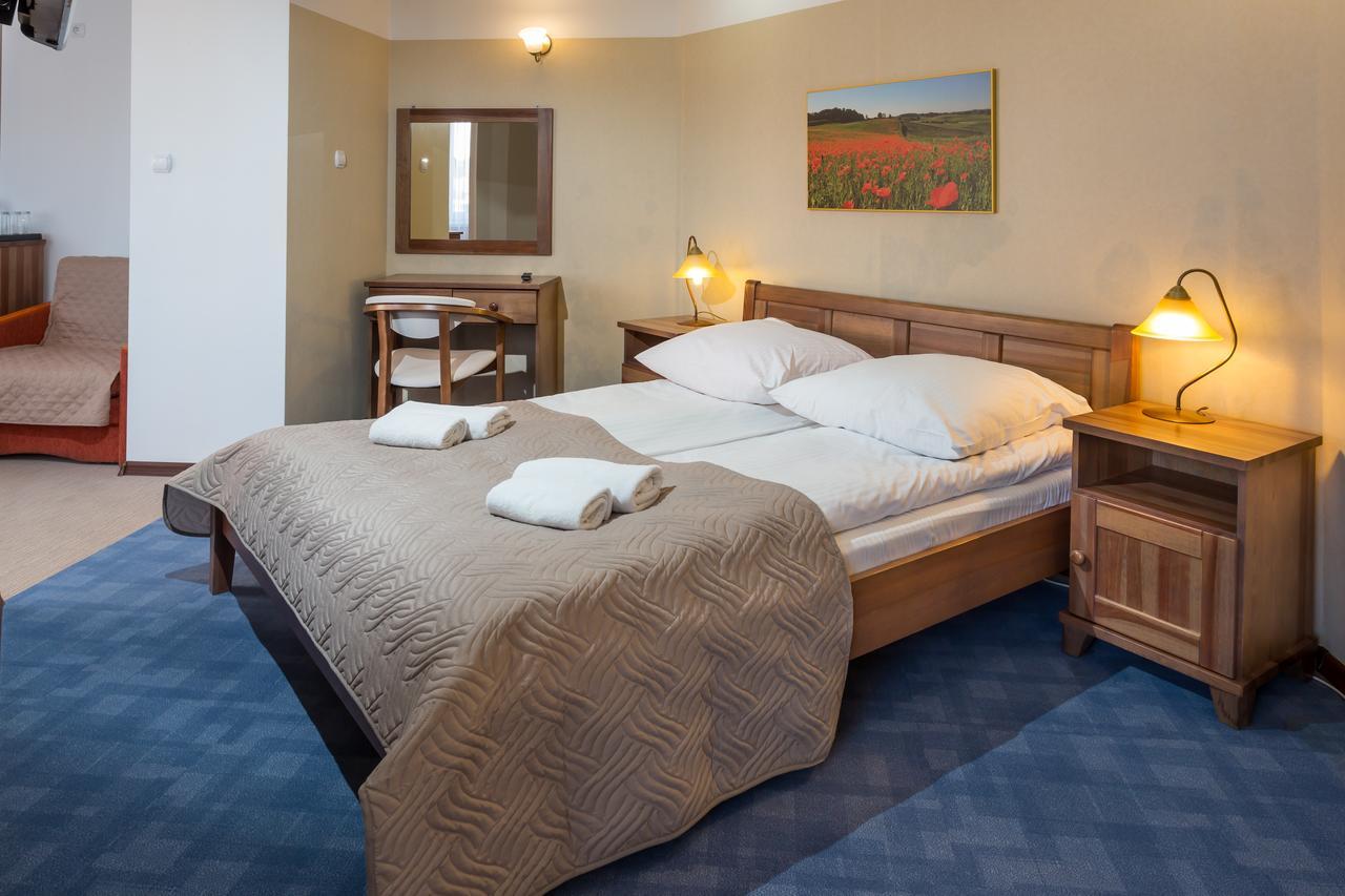 Kompleks Hotelowy Logos Augustów Extérieur photo