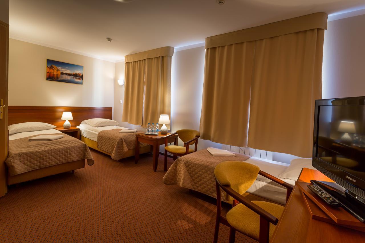 Kompleks Hotelowy Logos Augustów Extérieur photo